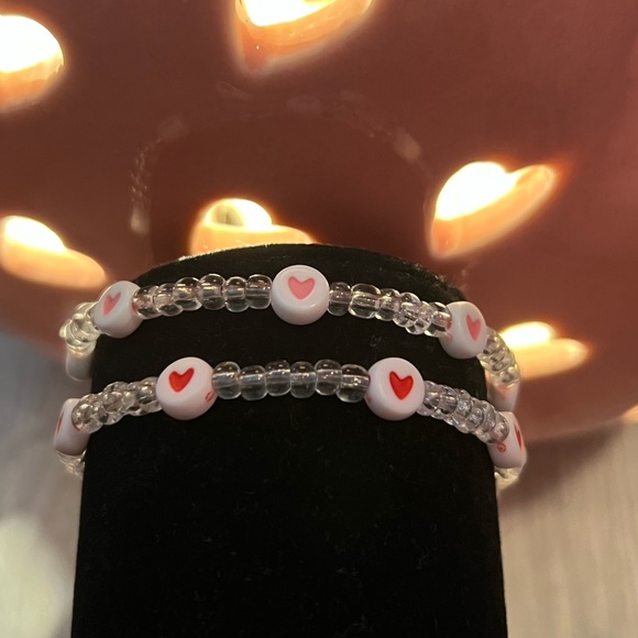 Jewelry - 2 heart bracelets❤️🩷